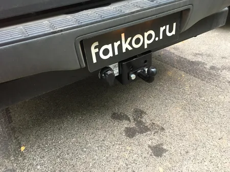 Фаркоп Лидер Плюс для Toyota Hilux 2010-2015 T114-FC в Ижевск