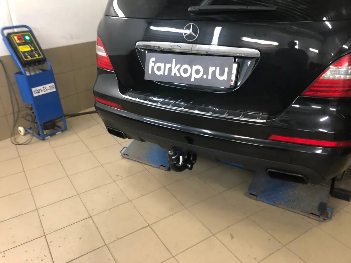 Фаркоп Steinhof для Mercedes R-class 2006-2017 Арт. M-146 M-146 в Ижевск