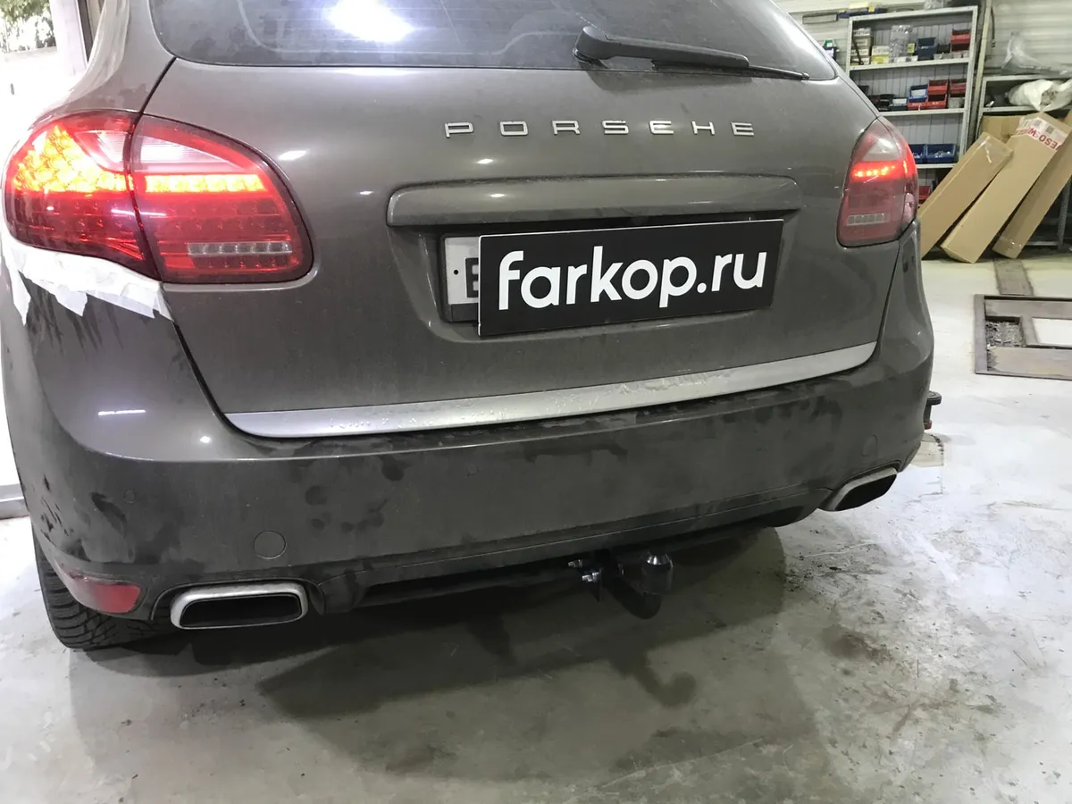 Фаркоп Berg для Porsche Cayenne 2010-2014 F.5813.001 в Ижевск Фаркоп Berg для Porsche Cayenne 2010-2014 F.5813.001 в Ижевск