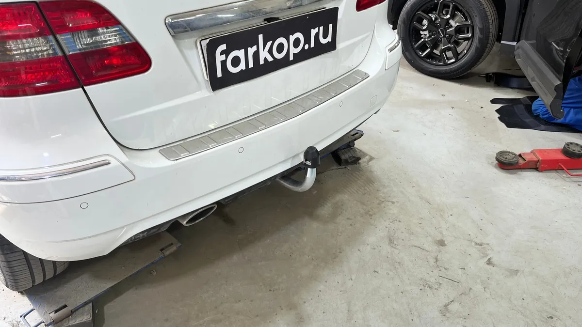 Фаркоп Galia для Mercedes B-class 2005-2011 M113A в Ижевск