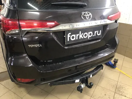 Фаркоп Трейлер для Toyota Fortuner 2017- Арт. 7870 7870 в Ижевск
