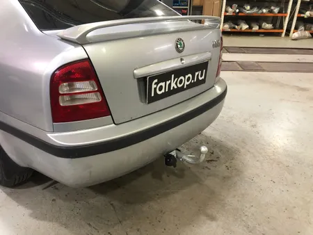 Фаркоп Лидер Плюс для Skoda Octavia Tour (лифтбек) 1996-2011 S104-BA в Ижевск