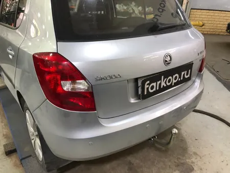 Фаркоп Galia для Skoda Fabia (хетчбек) 2007-2014 S081A в Ижевск