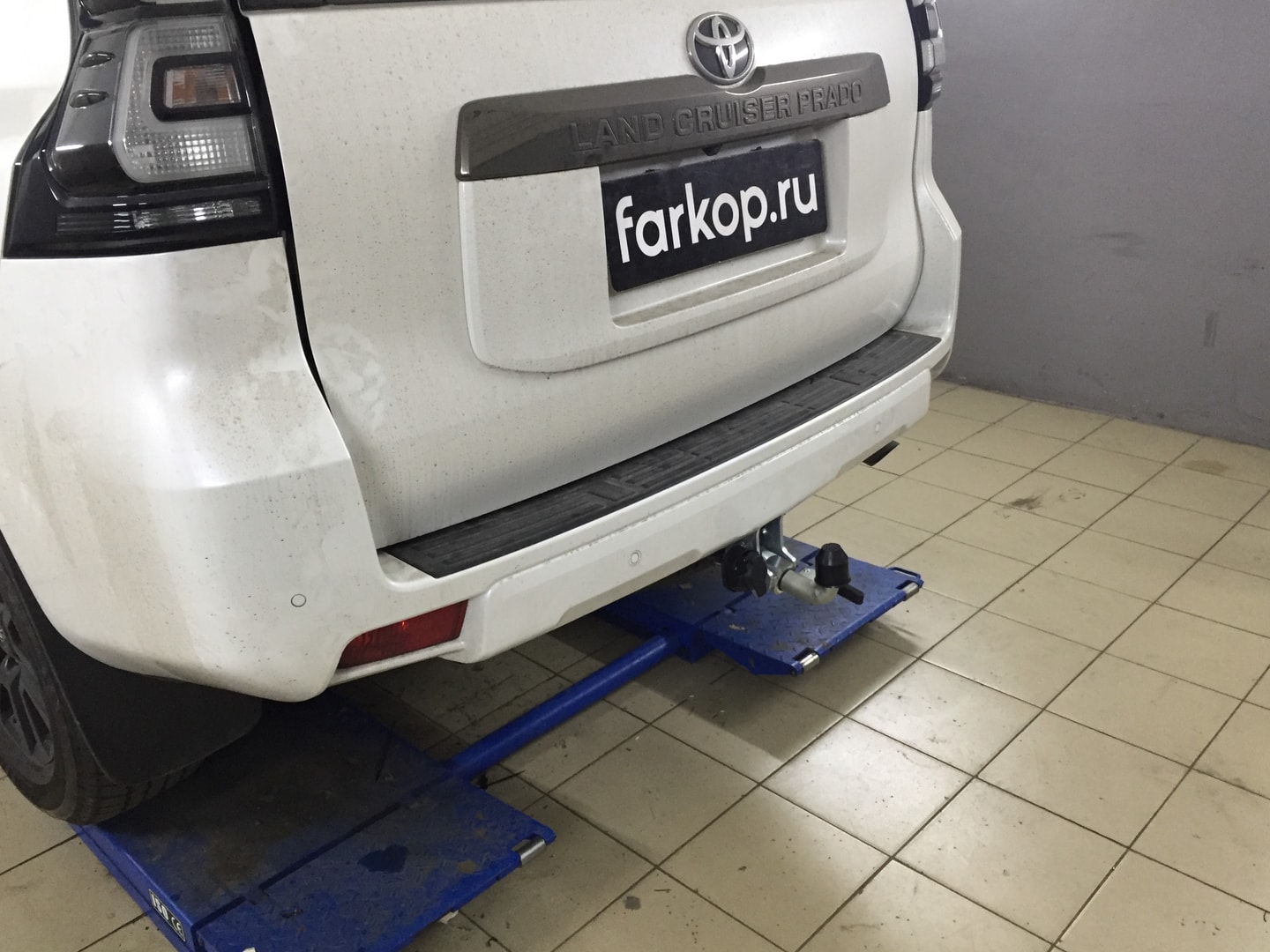 Установили фаркоп Galia для Toyota Land Cruiser Prado J150 2021 г. Установили фаркоп Galia для Toyota Land Cruiser Prado J150 2021 г.