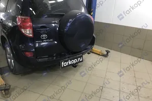 Установили фаркоп Baltex для Toyota RAV4 2007 г.в.